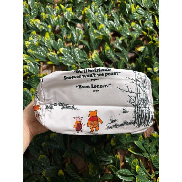 Winnie the Pooh Lunch Box - Picture 3 of 5
